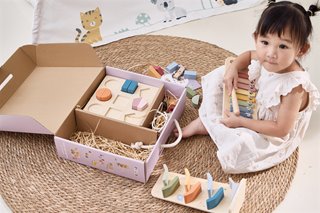 PolarB® Grow-with-Me Play & Learn Box – Colour Crafters